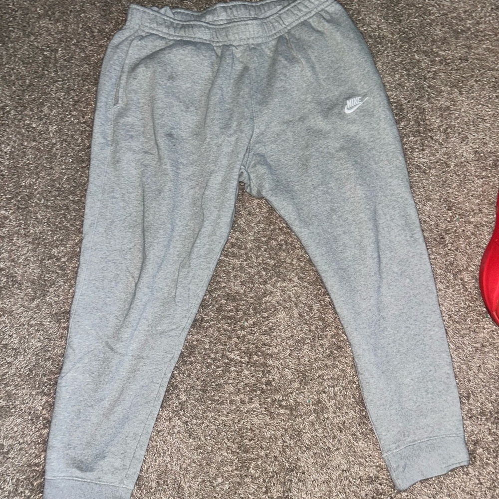 Nike Mens Gray Jogger Pants